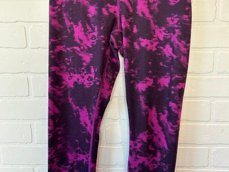 Pink Athletic Leggings Capris Lululemon, Size 6 For Sale