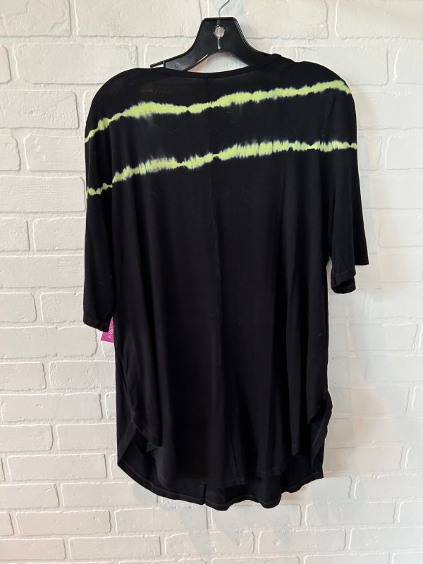 Black & Green Top Short Sleeve Basic Torrid, Size 2x Hot on Sale