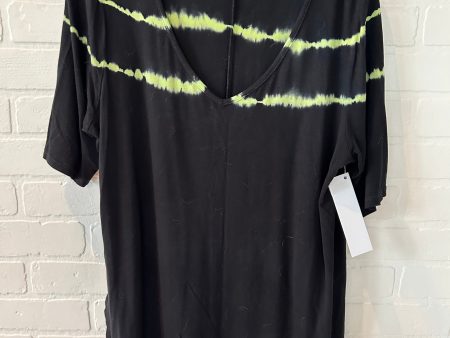 Black & Green Top Short Sleeve Basic Torrid, Size 2x Hot on Sale