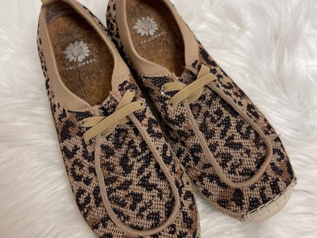 Animal Print Shoes Flats Yellow Box, Size 8.5 Cheap